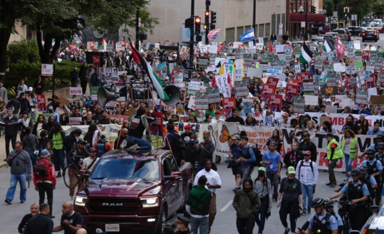 Illinois Governor Slams Trump as ‘Wannabe Dictator’ After Chicago Threat