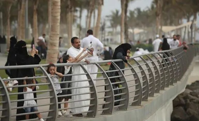 Saudi Arabia’s Life Expectancy Reaches 79.7 Years in 2025: What’s Driving the Rise?