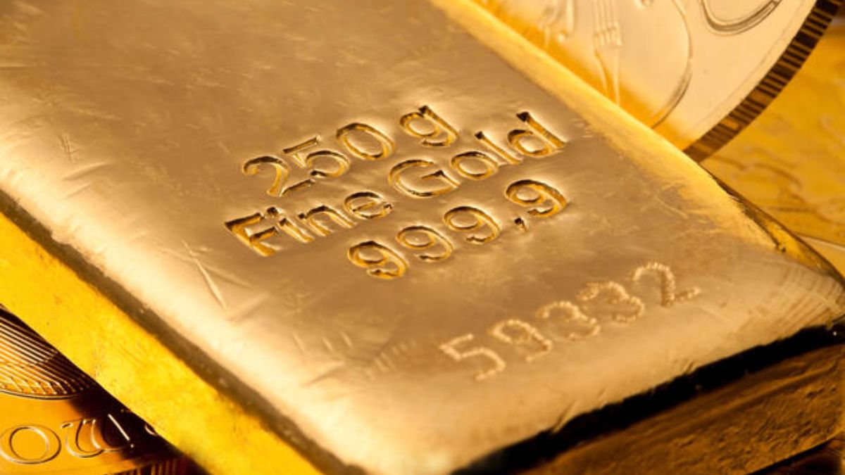 Why a Stronger Dollar Is Pushing Gold Prices Lower for a Third Straight Week