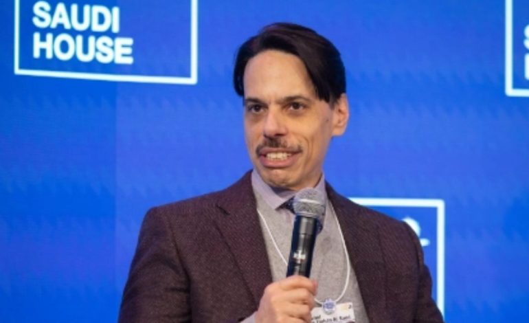 Prince Faisal, Egyptian Foreign Minister Exchange Views on Global Issues at WEF