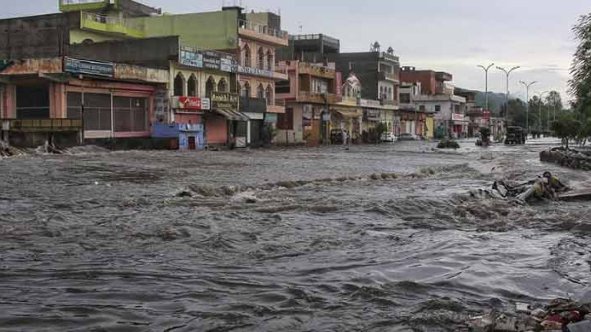 Flash Floods Caused by Heavy Rains Kill at Least 17 People in Afghanistan