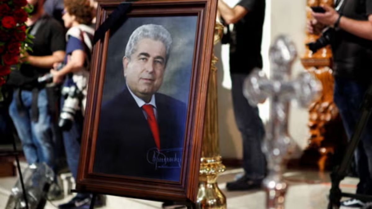 Saudi Leaders Offer Condolences to Cyprus Following Former President’s Death