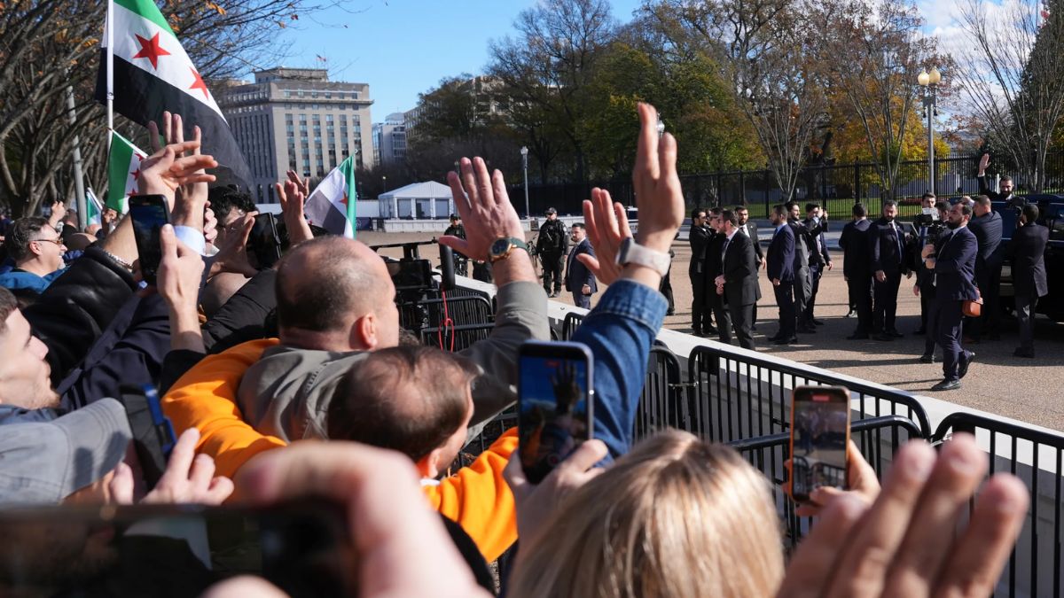 Trump and Al-Sharaa Call for Stronger Efforts to Keep Syria United