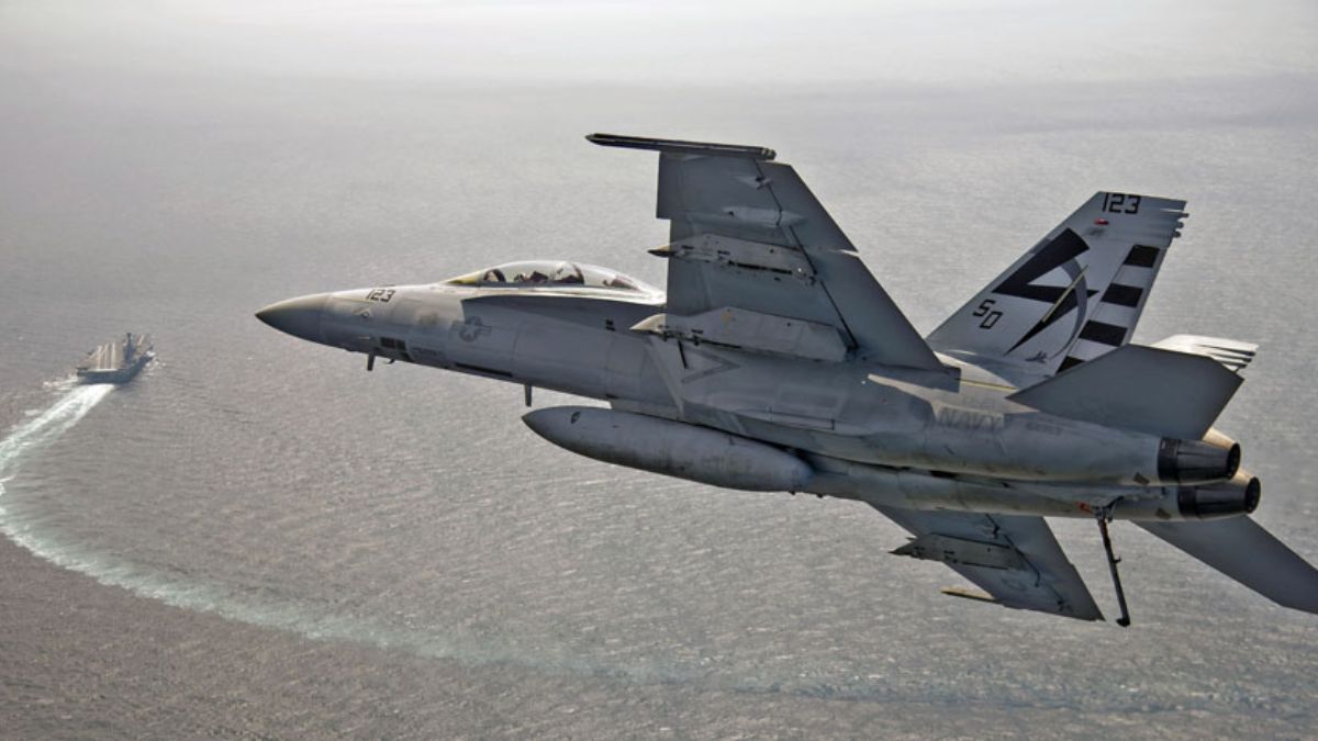US Navy Responds to Air Threat Near Strategic Waters