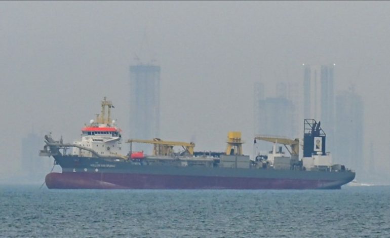 Iran Threatens Oil Export Halt: Global Markets Face Supply Disruption