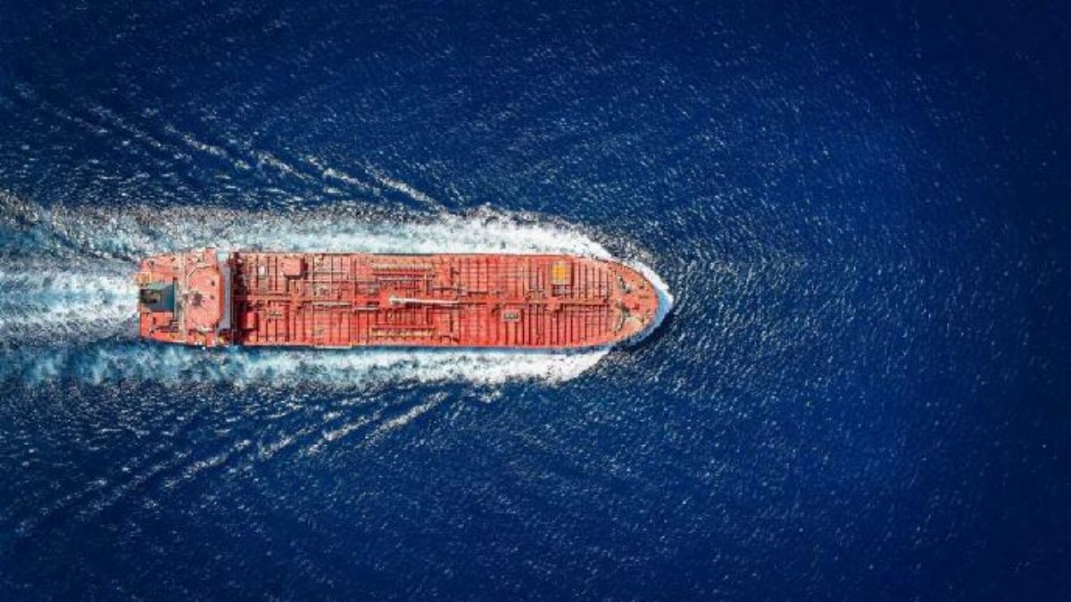 Brent Oil Prices Surge: Record Monthly Leap Amid Rising Gulf Tensions