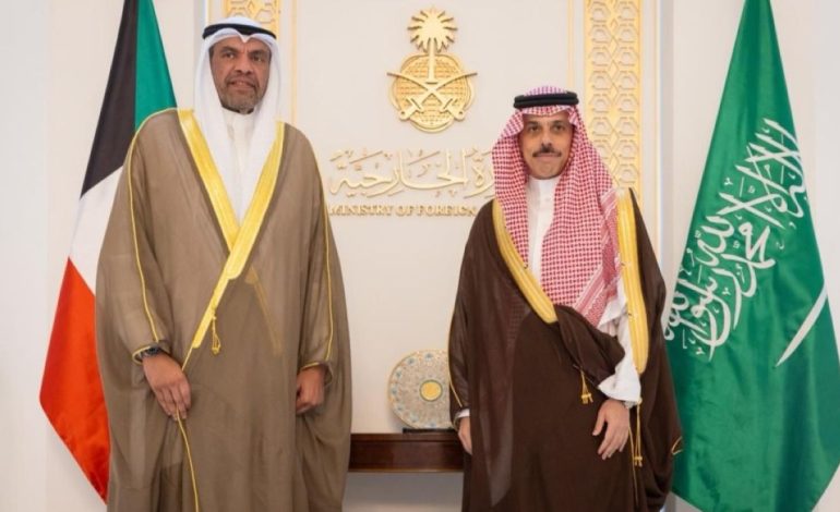 Key Highlights of Kuwaiti FM Arriving in Riyadh on Official Visit