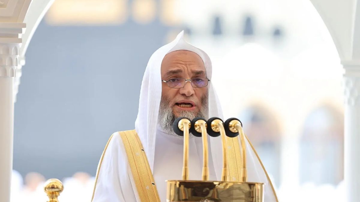 The Strong Warning by Makkah Grand Mosque Imam Against Online Misinformation