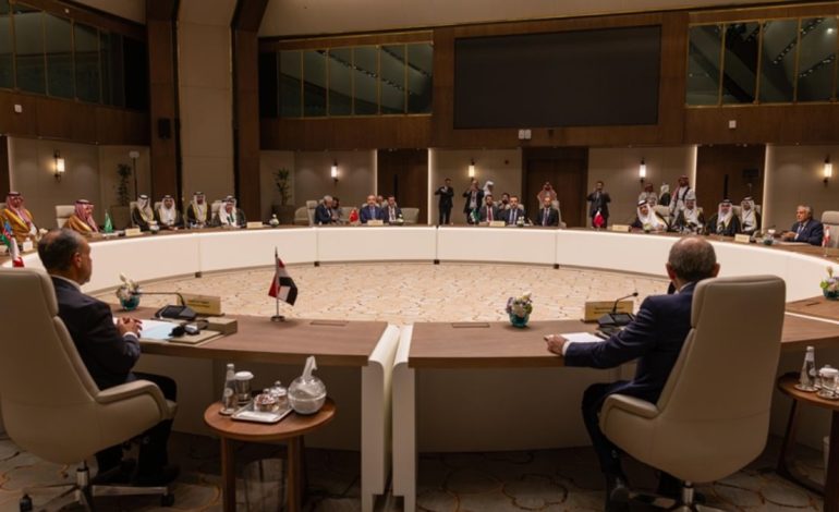 Saudi and Greek Defense Ministers Discuss Iranian Attacks in the Region