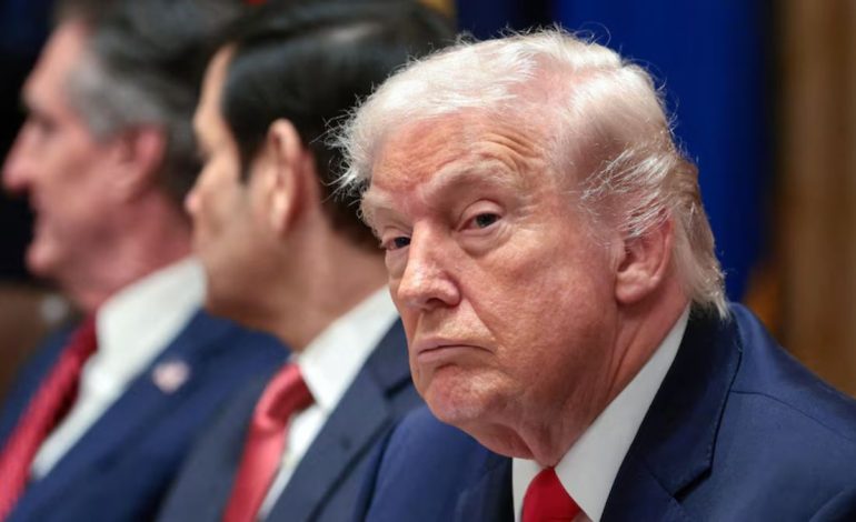 Donald Trump Warns Iran: “Time Is Running Out” for Peace Deal