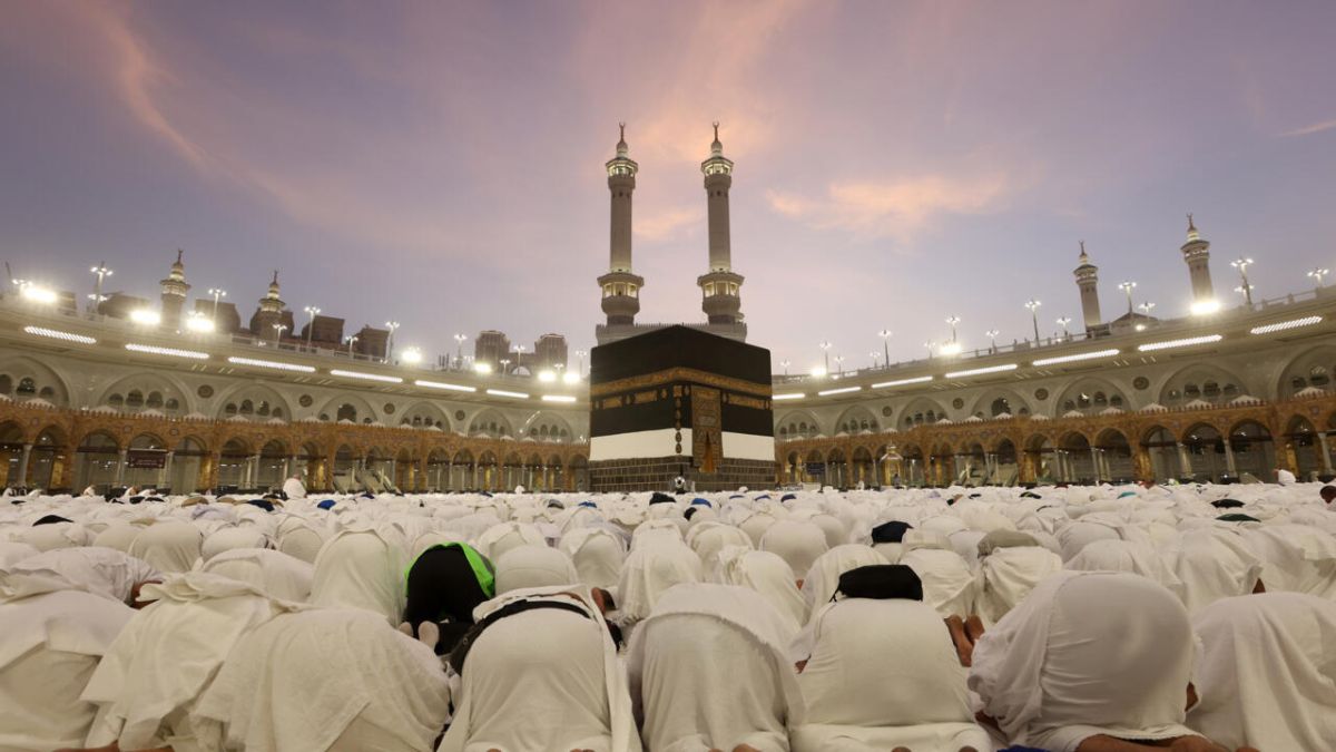 The Invisible Work Behind Hajj: How Split-Second Decisions Keep Millions Safe