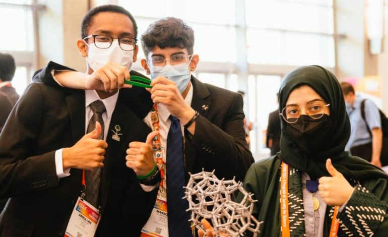 Saudi Arabian Teen Recognized for Inspiring Scientific Contributions