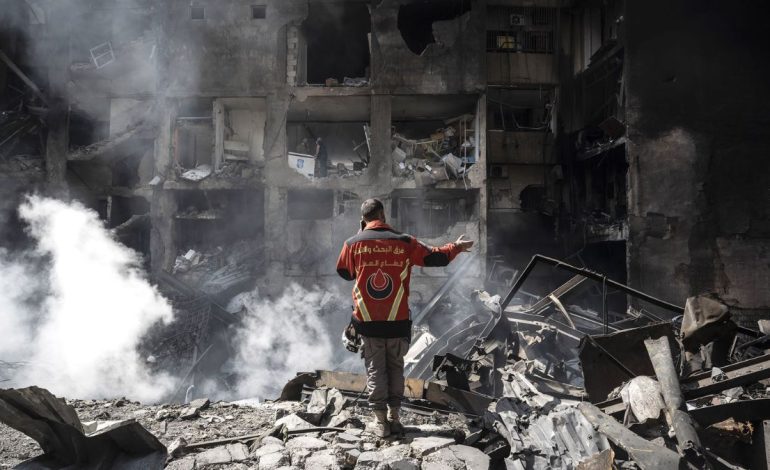 US and Iran Trade Fire as Fragile Truce Faces Collapse
