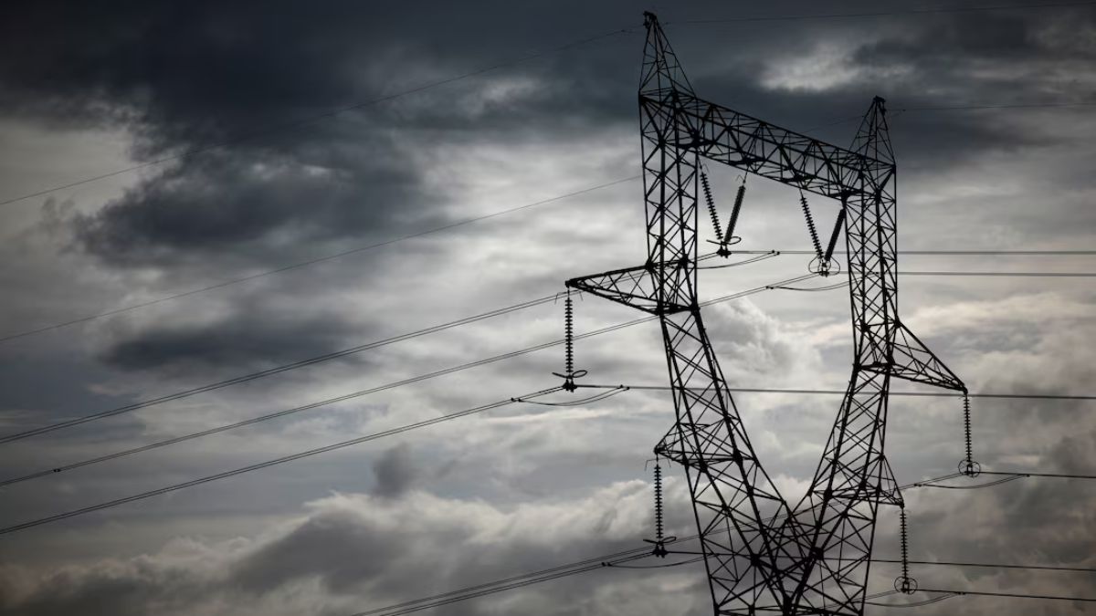 68,000 French Homes Lose Electricity as Extreme Heat Strains Power Grid