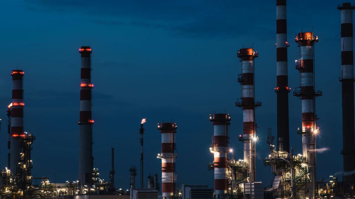 Oil Traders React to Growing Regional Instability in the Middle East