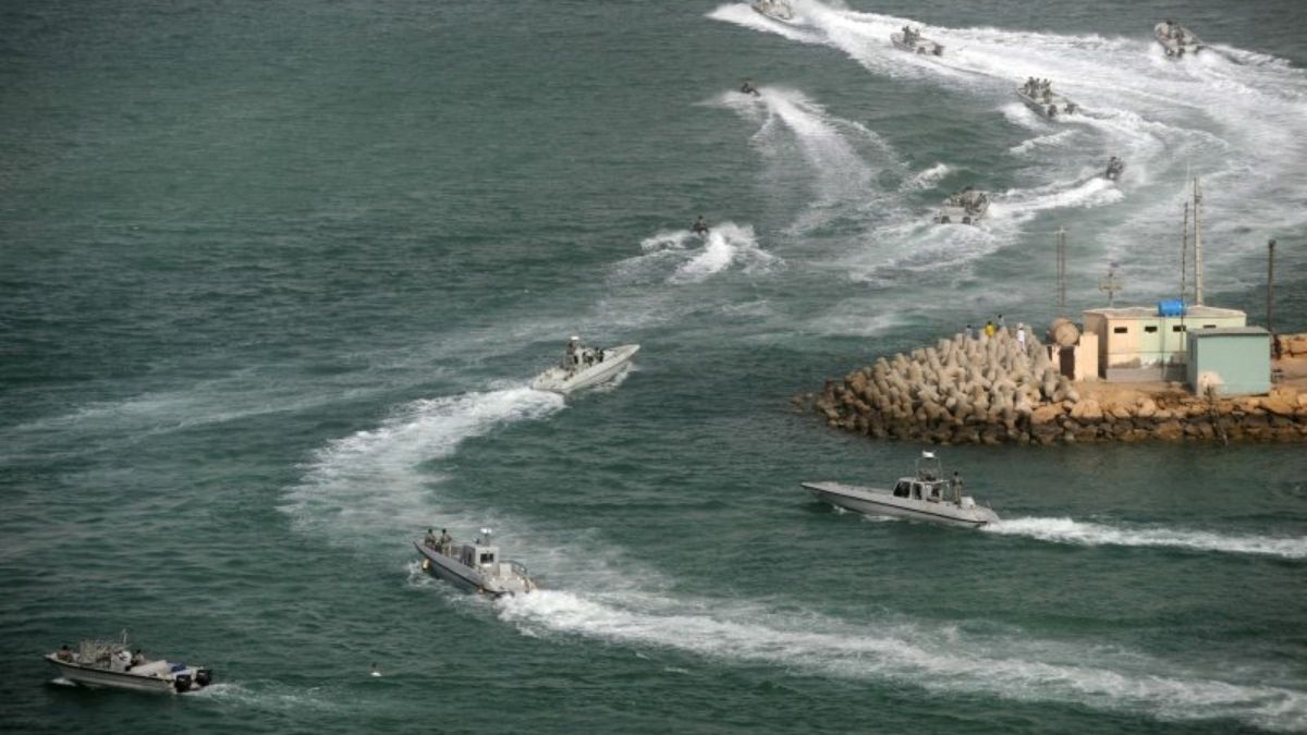 Vessel Attack Forces Suspension of Ship Evacuation in the Strait of Hormuz