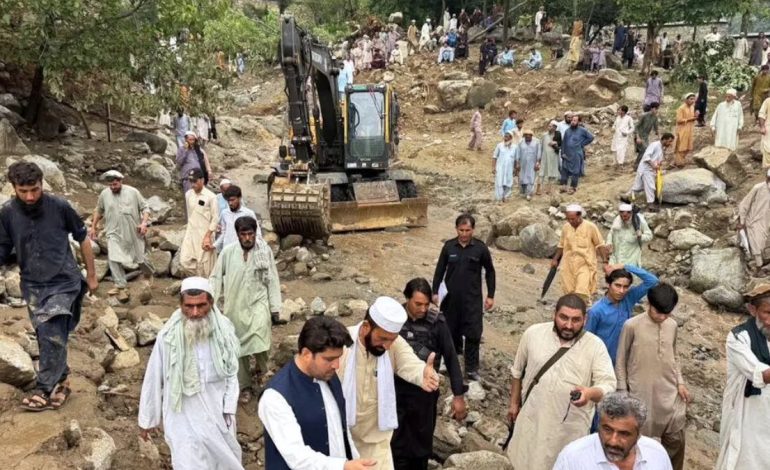 Heavy Rain in Northwest Pakistan: Roof Collapse Kills 11 People