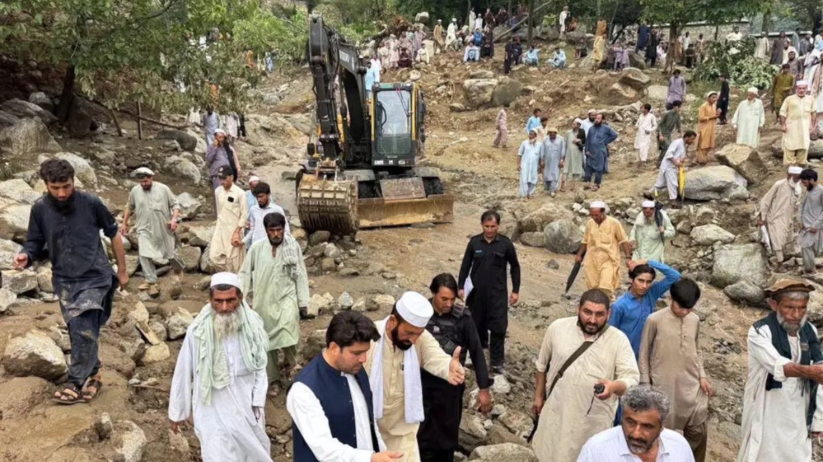 Heavy Rain in Northwest Pakistan: Roof Collapse Kills 11 People
