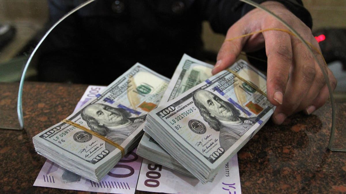 The Palestinian Economy Under Pressure: Why Too Much Cash Has Become a Problem