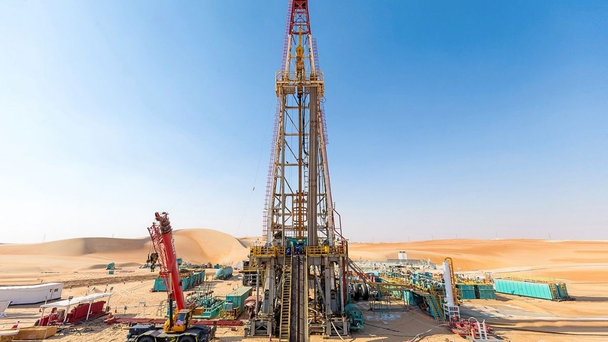 Arabian Drilling Lands $800 Million Contract to Operate 11 Land Rigs