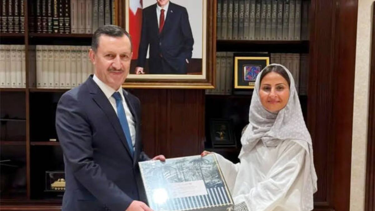 Princess Sarah Hosts Turkish Ambassador for Official Diplomatic Talks
