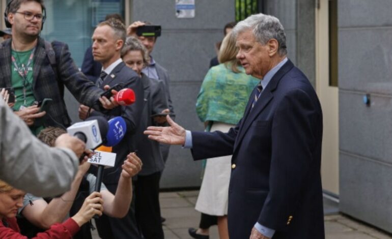 US Envoy Expresses Hope for Major Prisoner Release in Belarus