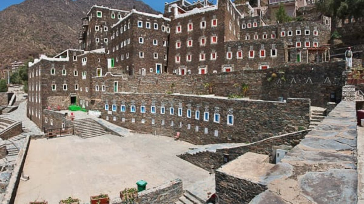 Traditional Al-Assah: Celebrating the Timeless Traditions of Al-Baha